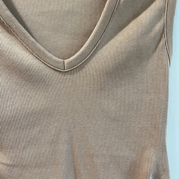 Women’s Ribbed Bodysuit - Picture 4 of 6